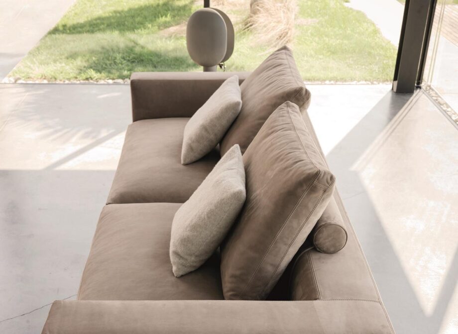 Easton Sofa Desiree