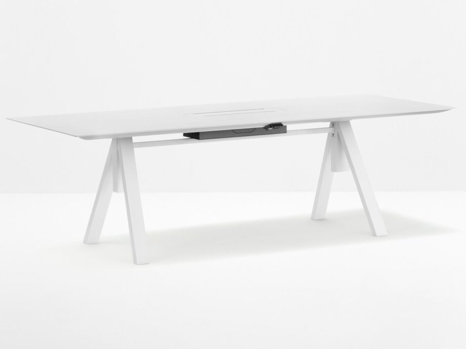 Arki Table Adjustable Office Desk Pedrali