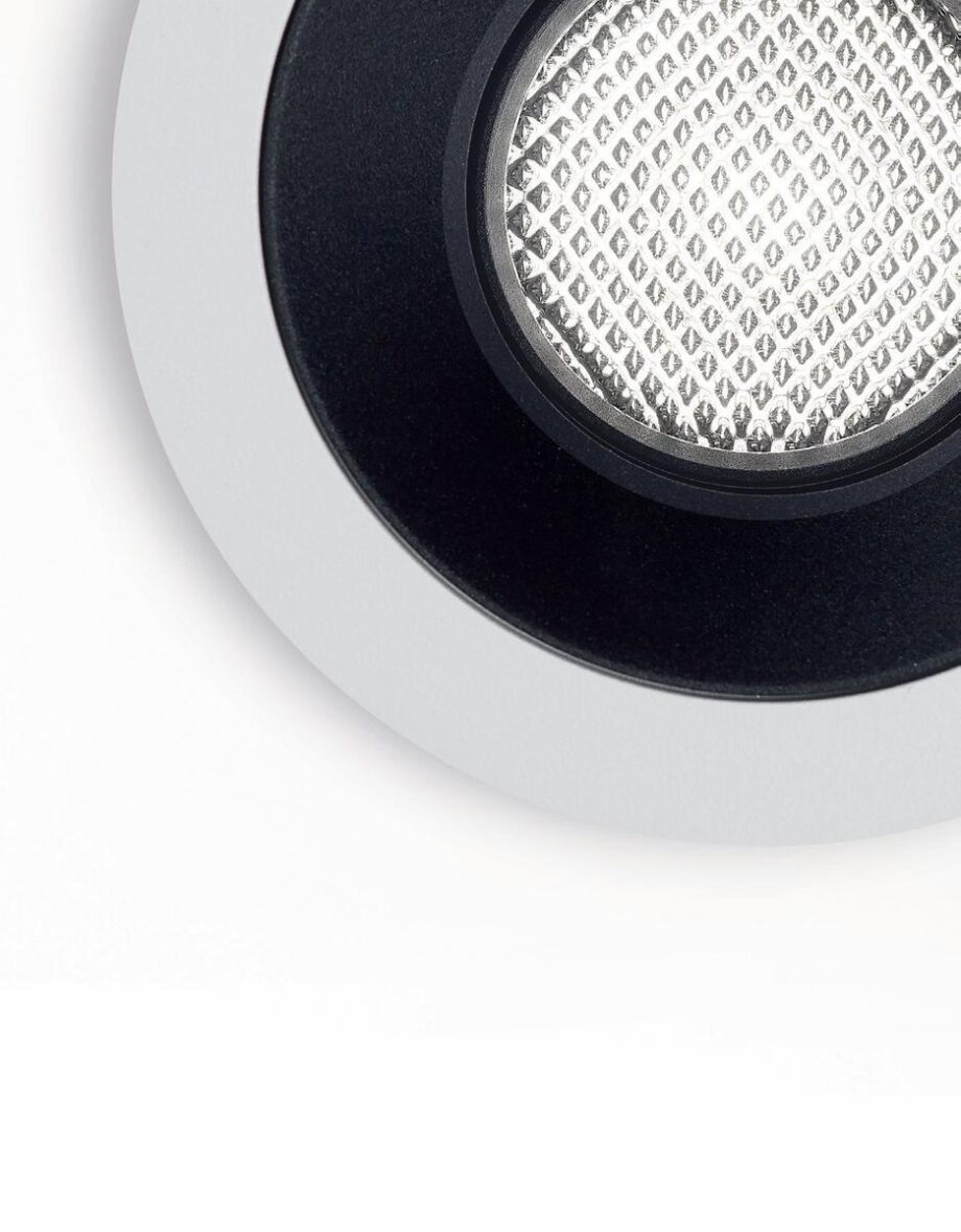 Reo Soft Spotlight Delta Light