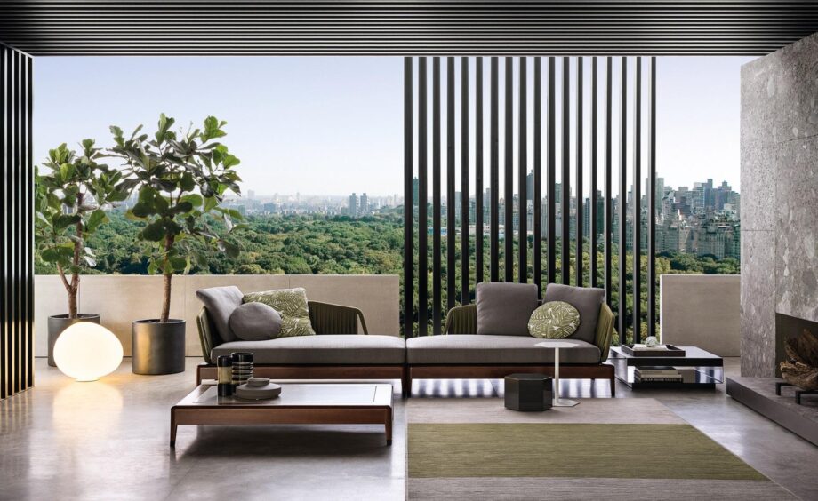 Indiana Outdoor Side Table Minotti