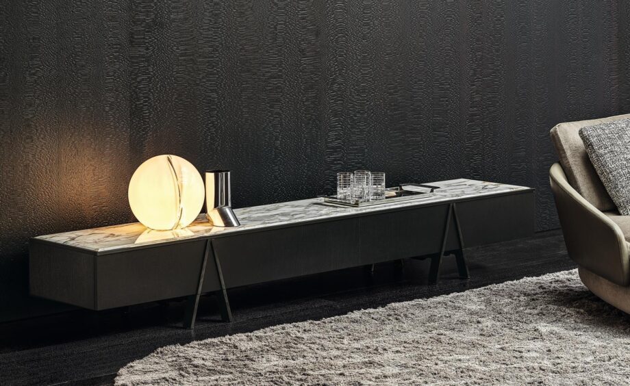 Easel Sideboard Minotti