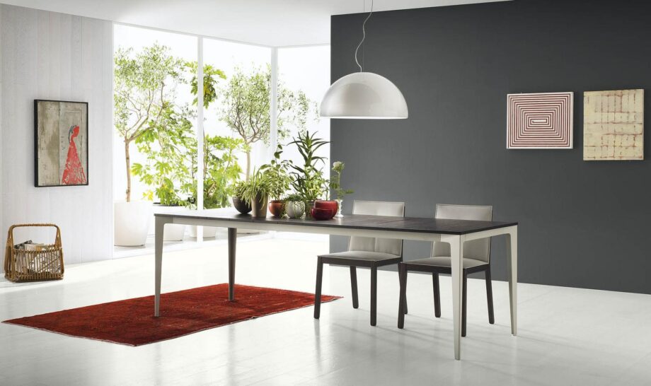 Jag Table Alf Dafre
