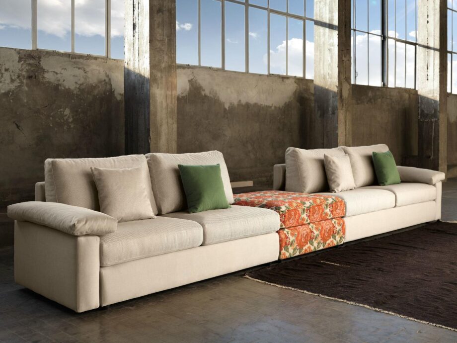 Mukai Sofa Domingo Salotti
