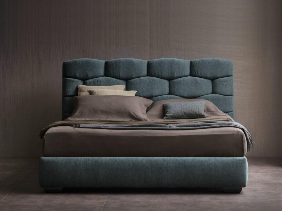 Majal Bed Flou