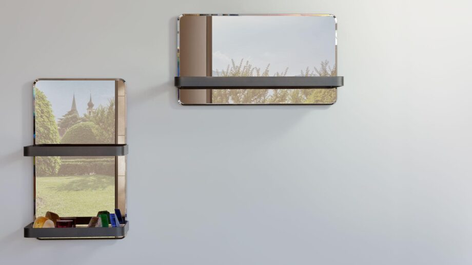 Shelf Mirror Reflex