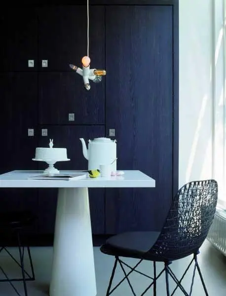 Container Classic Bar Outdoor Table Moooi