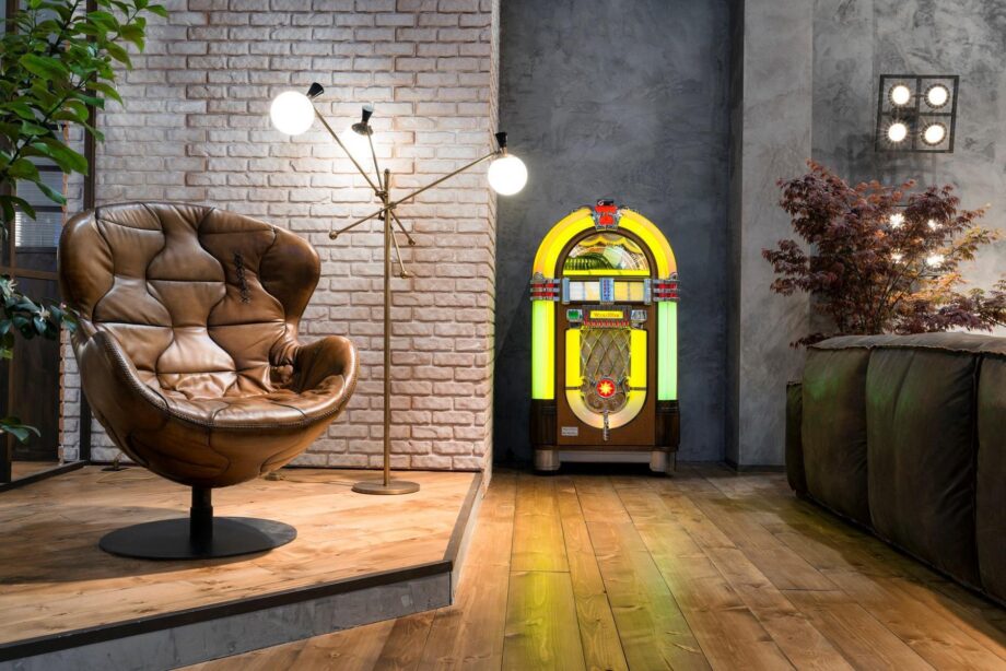 Igloo Floor Lamp Mantellassi 1926