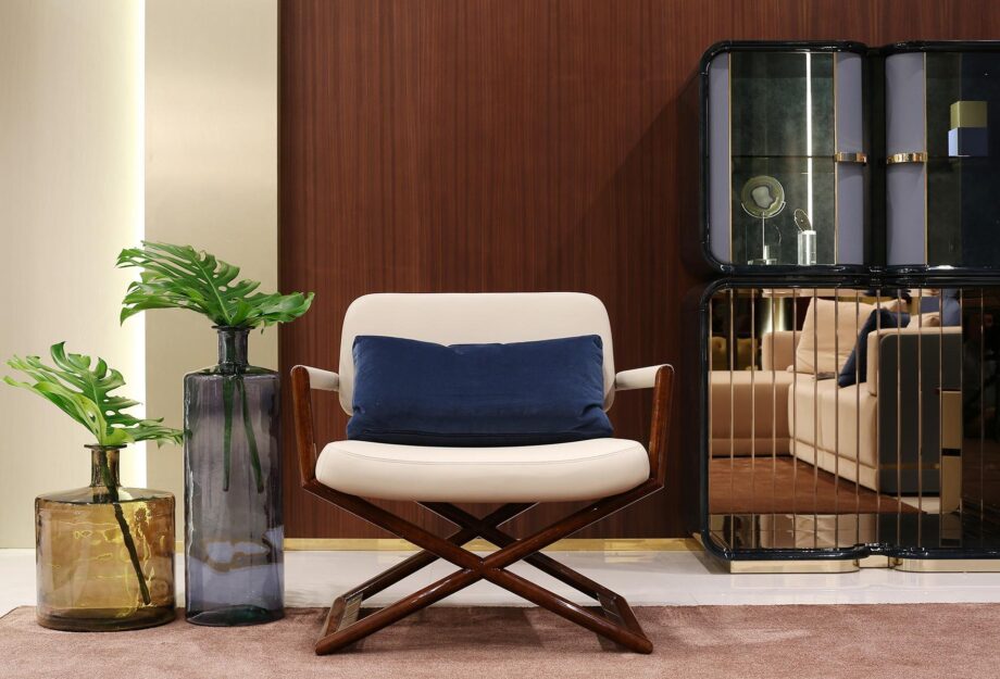 Madison Easy Chair Turri