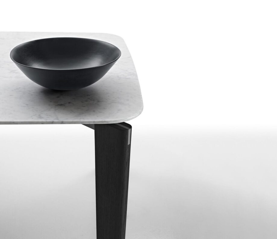 Oskar Table Bb Italia