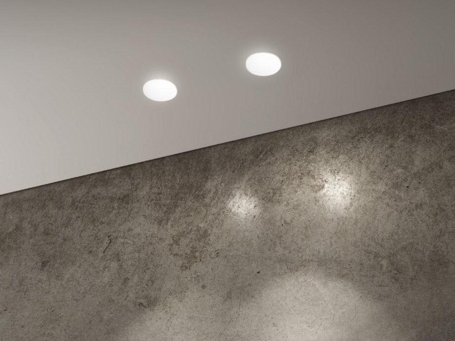 Ghost Round Spotlight Olev
