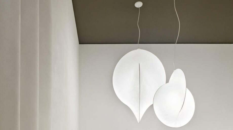 Cocoon Overlap Pendant Lamp Flos