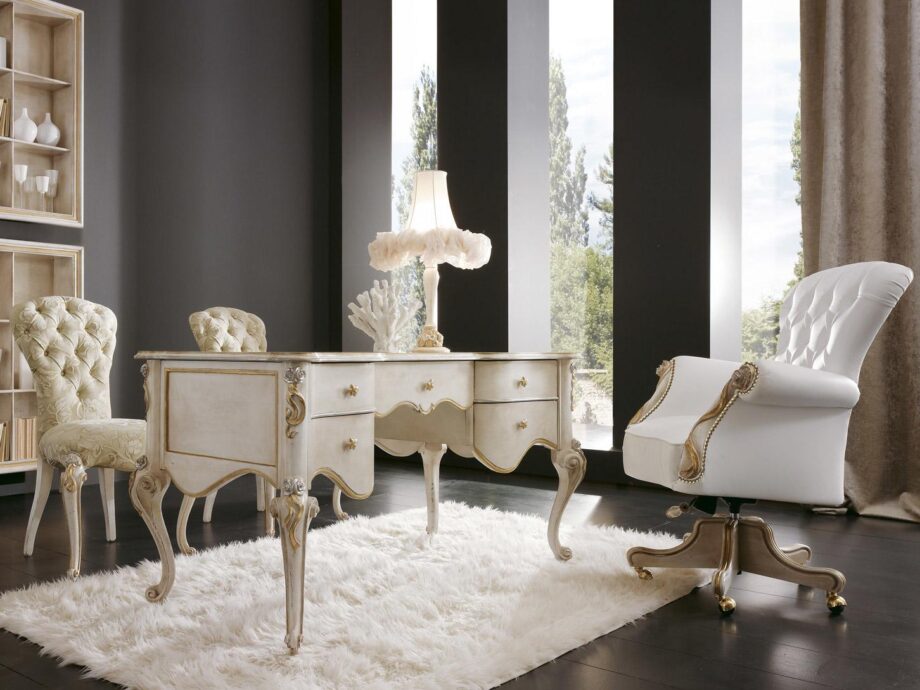 Boltero Armchair Volpi