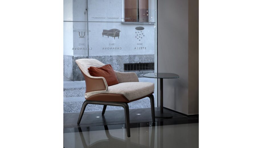 Vela Armchair Reflex