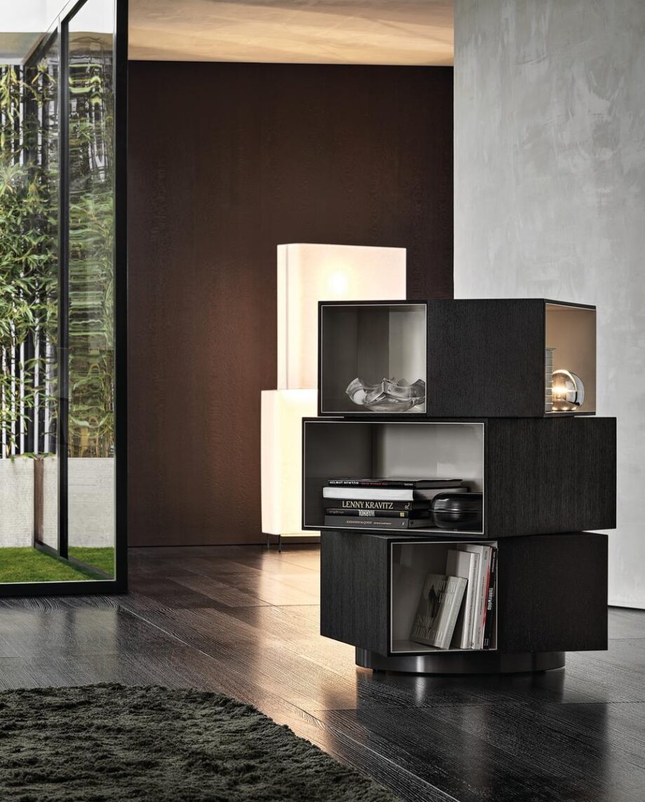 Page Bookcase Minotti