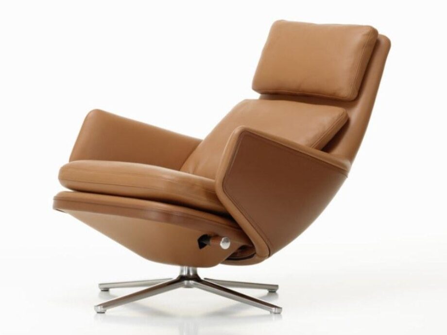 Grand Relax Armchair Vitra