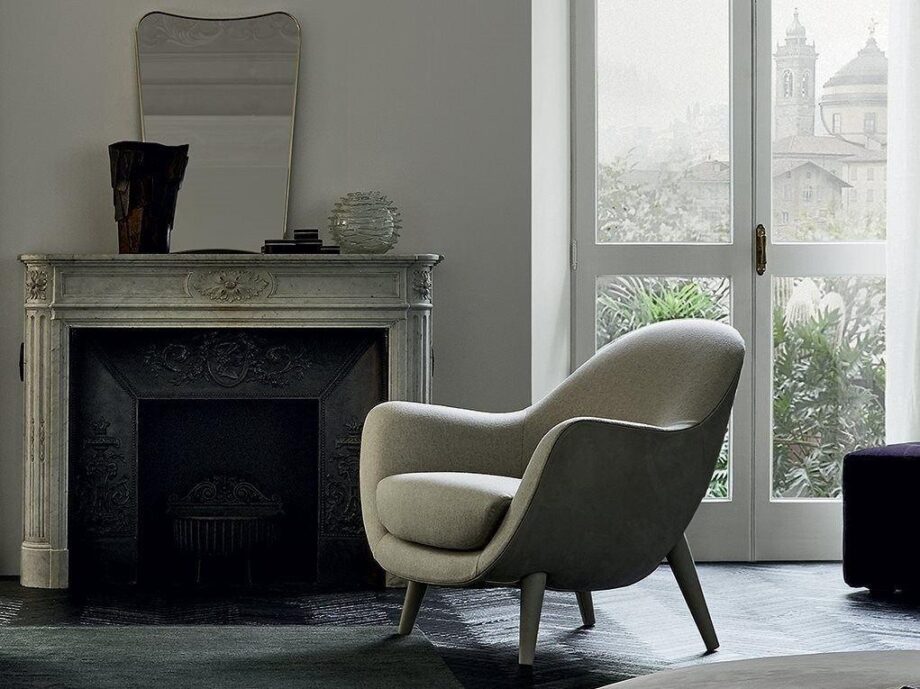 Mad Queen Armchair Poliform
