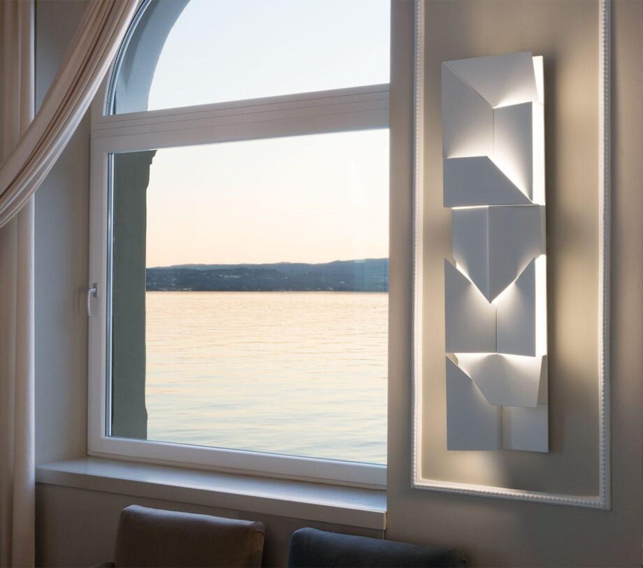 Wall Shadows Long Wall Lamp Nemo