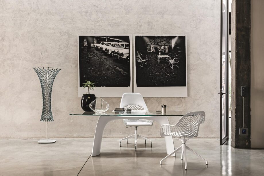 Moonlight Table Midj