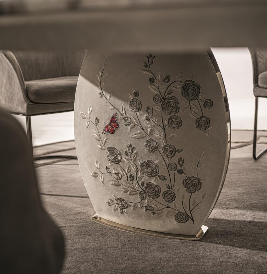 Lotus Table Longhi