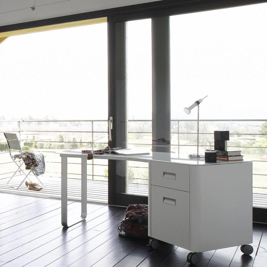 Travel Studio Writing Desk Ligne Roset
