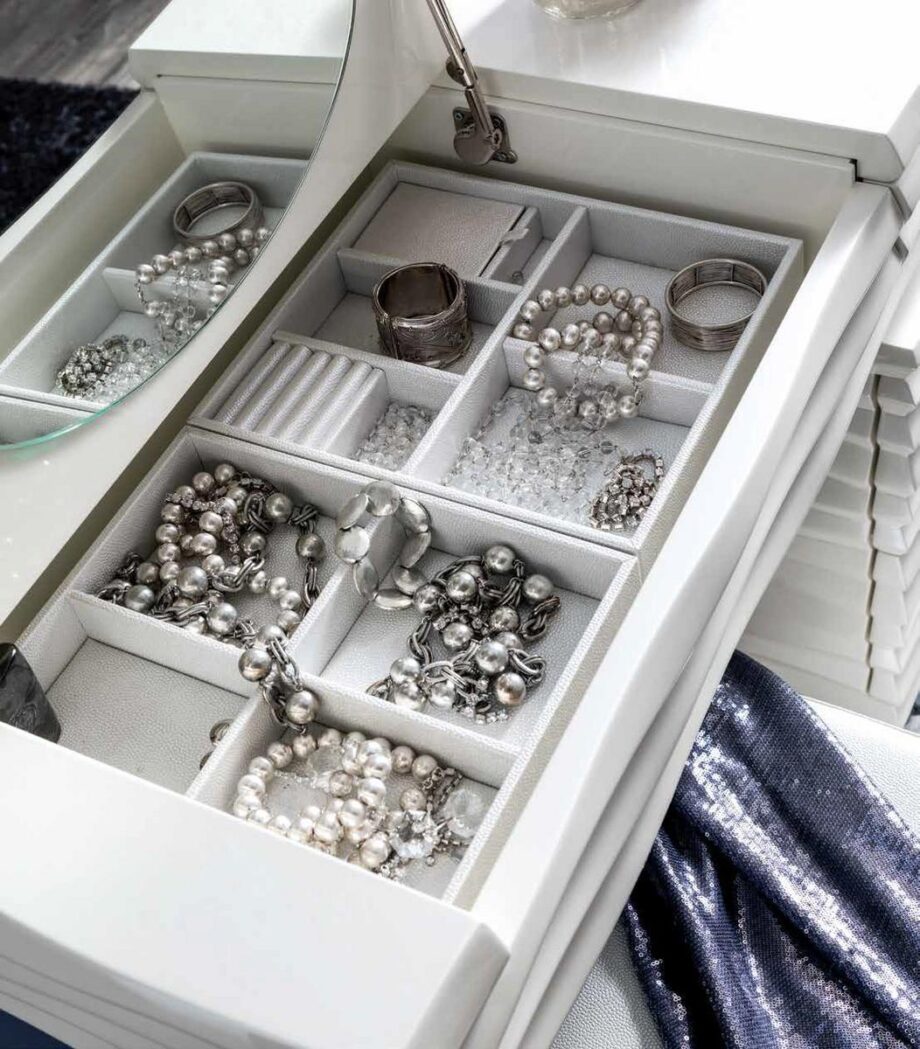 Ebon Dressing Table Corte Zari
