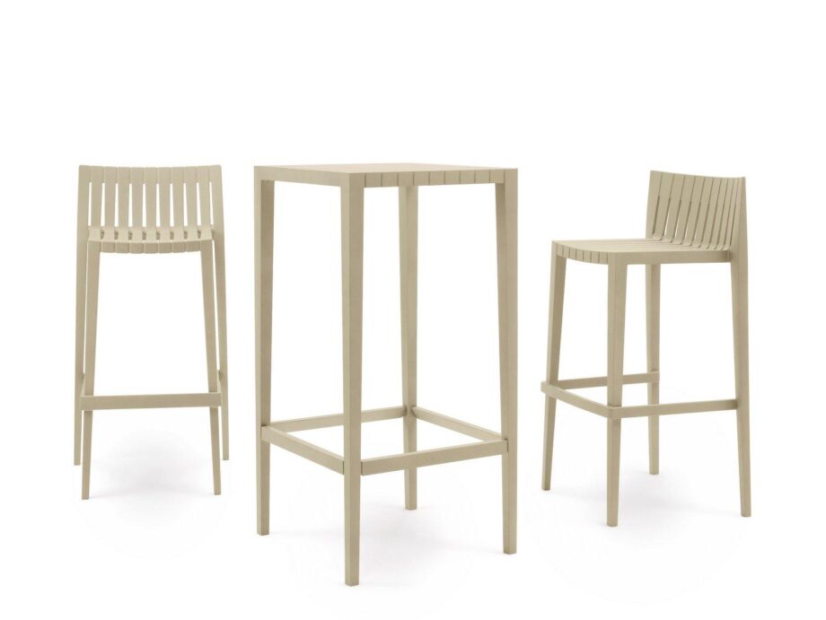 Spritz Outdoor Table Vondom