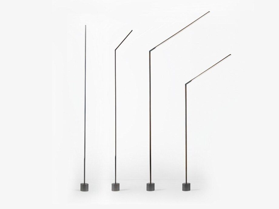 Essential Floor Lamp Reflex