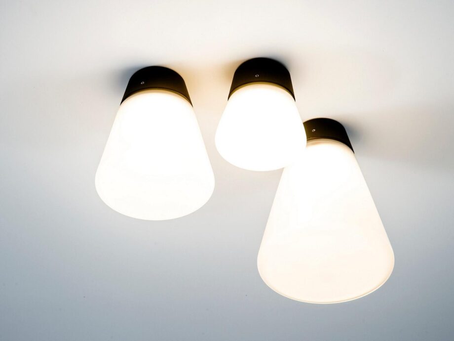 Cup Cake Ceiling Lamp Dark
