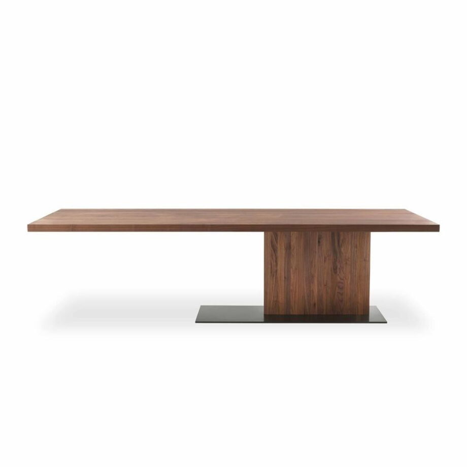 Liam Table Riva 1920