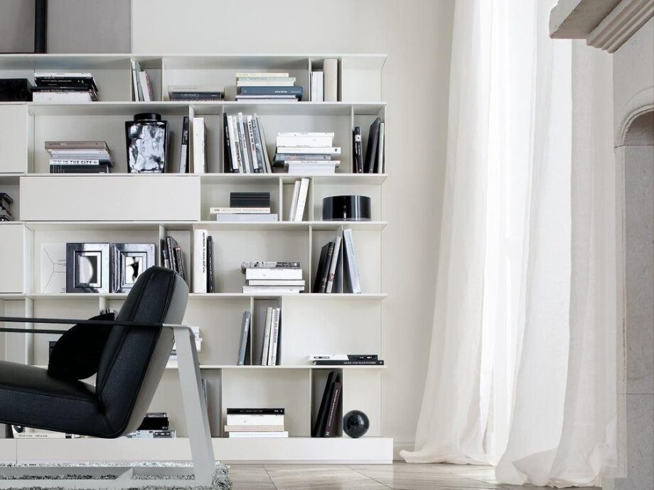 Skip Storage Wall Poliform