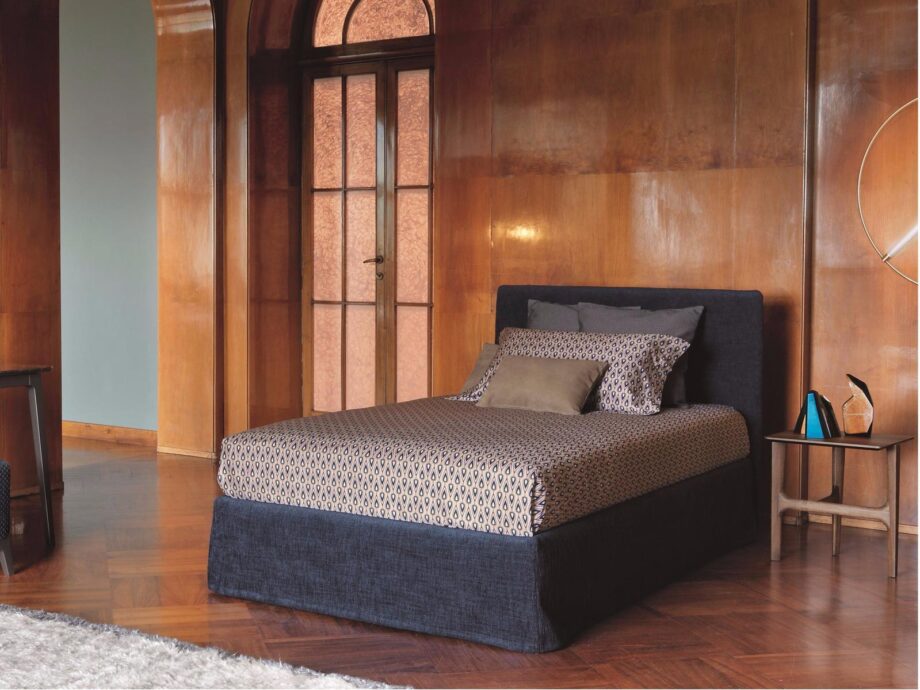 Notturno Shabby Chic Bed Flou