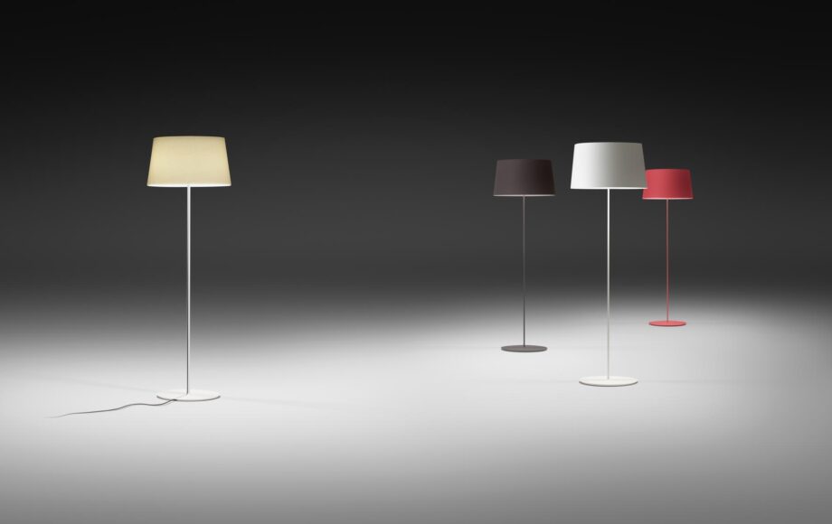 Warm 4906 Floor Lamp Vibia