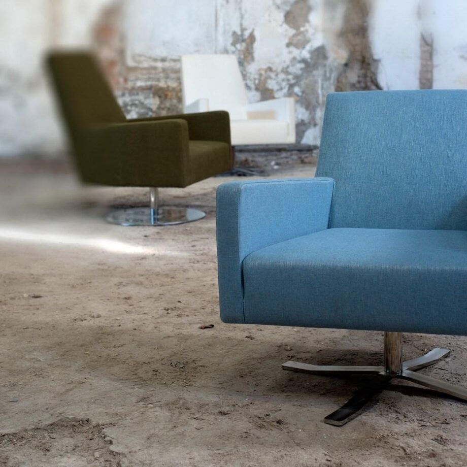 Boston High Armchair Domingo Salotti
