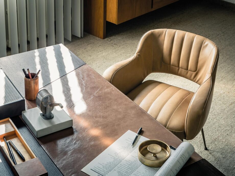 Miss Malice Easy Chair Arketipo
