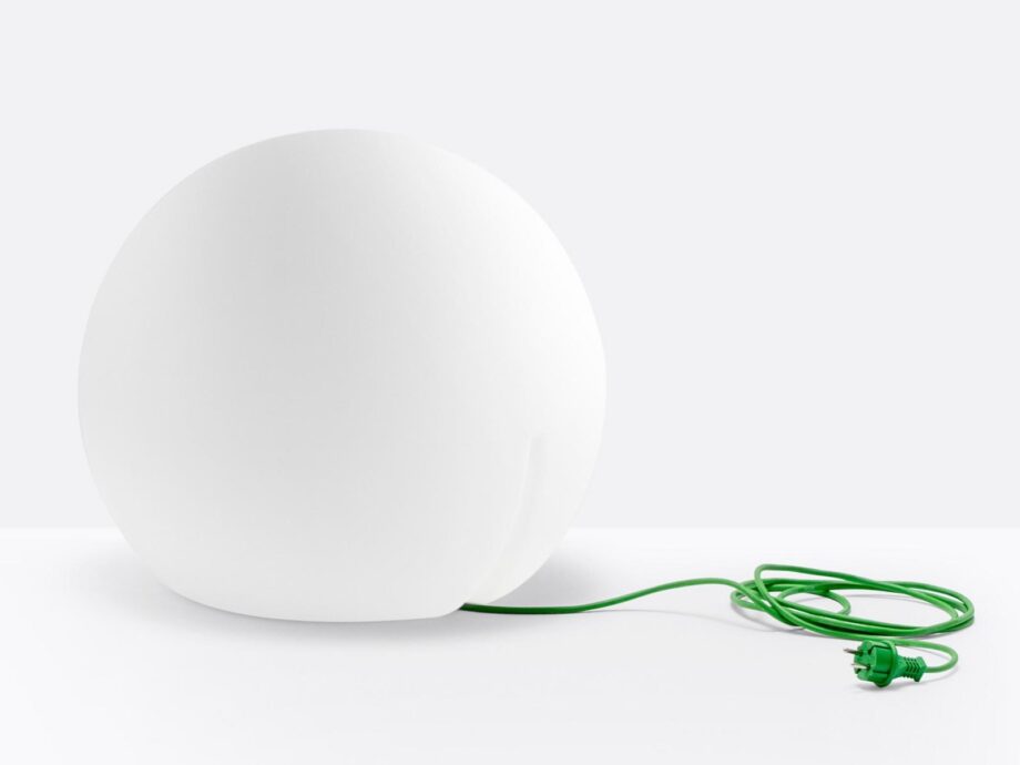 Happy Apple 331e Outdoor Floor Lamp Pedrali