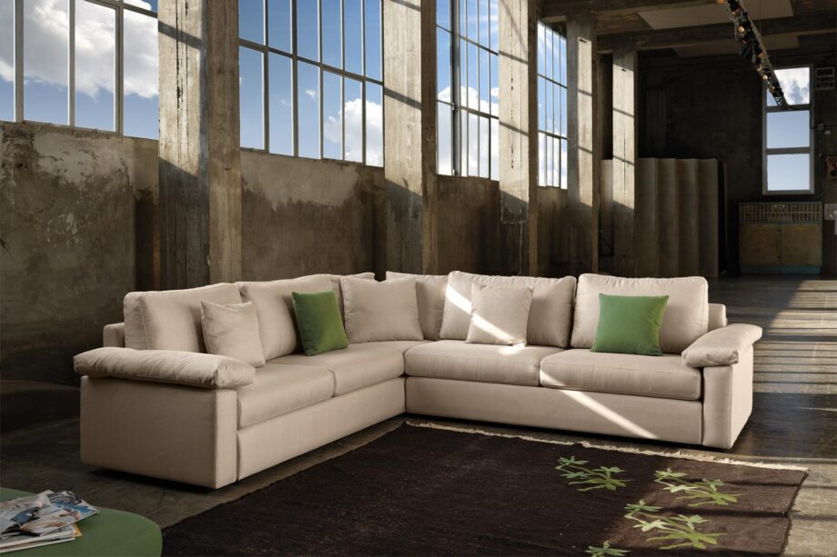 Mukai Sofa Domingo Salotti