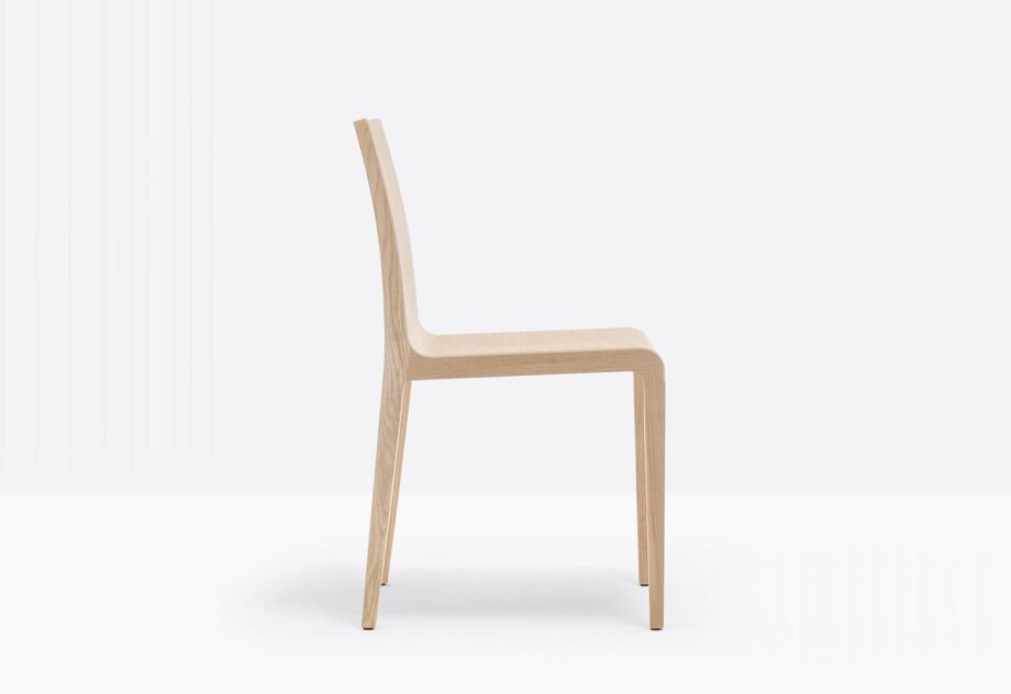 Young 420 Chair Pedrali