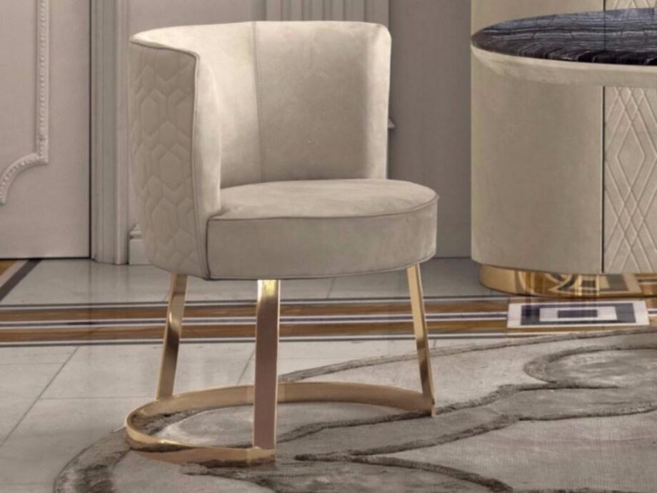 Cloé Easy Chair Longhi