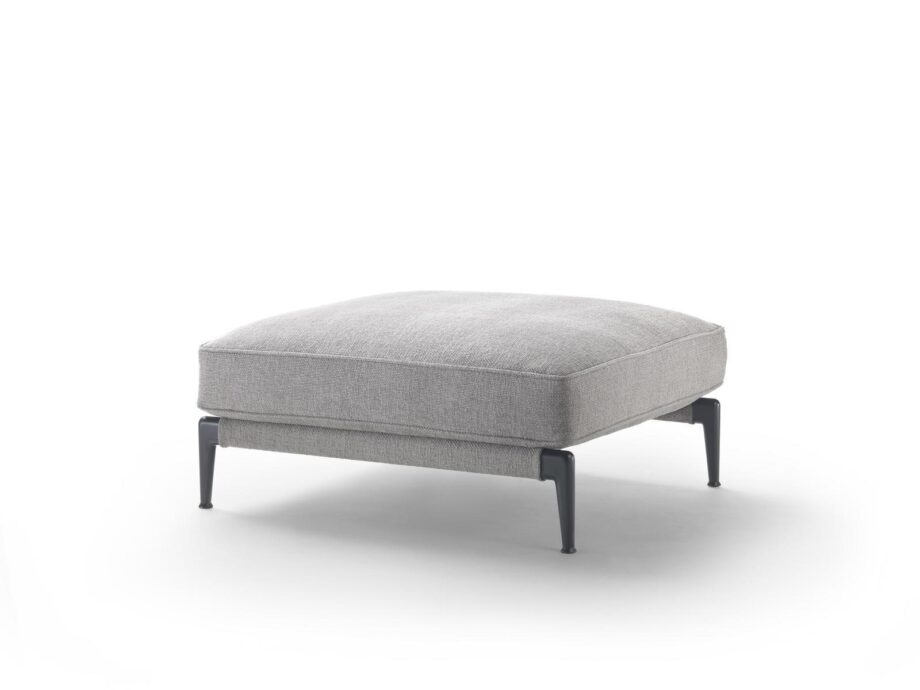 Adda Armchair Flexform