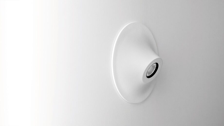 Rhino Wall Lamp Arkoslight