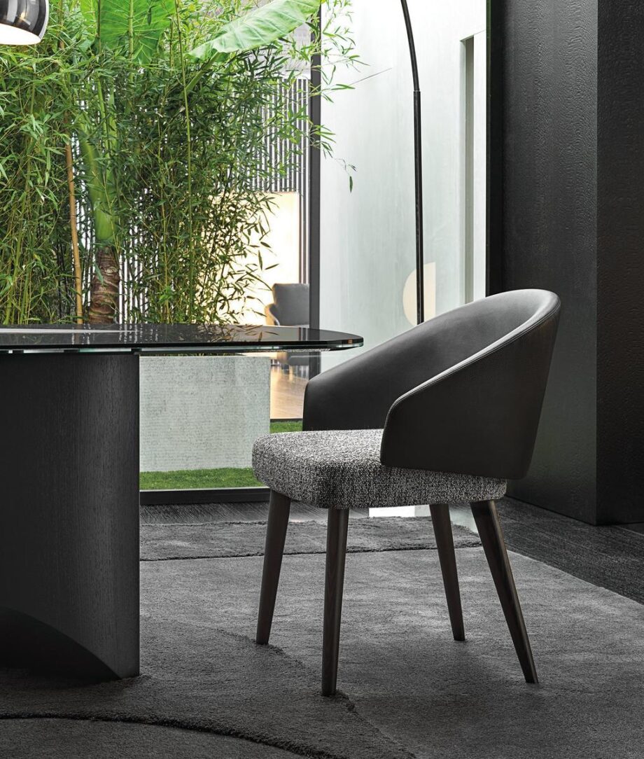 Lawson Chair Minotti
