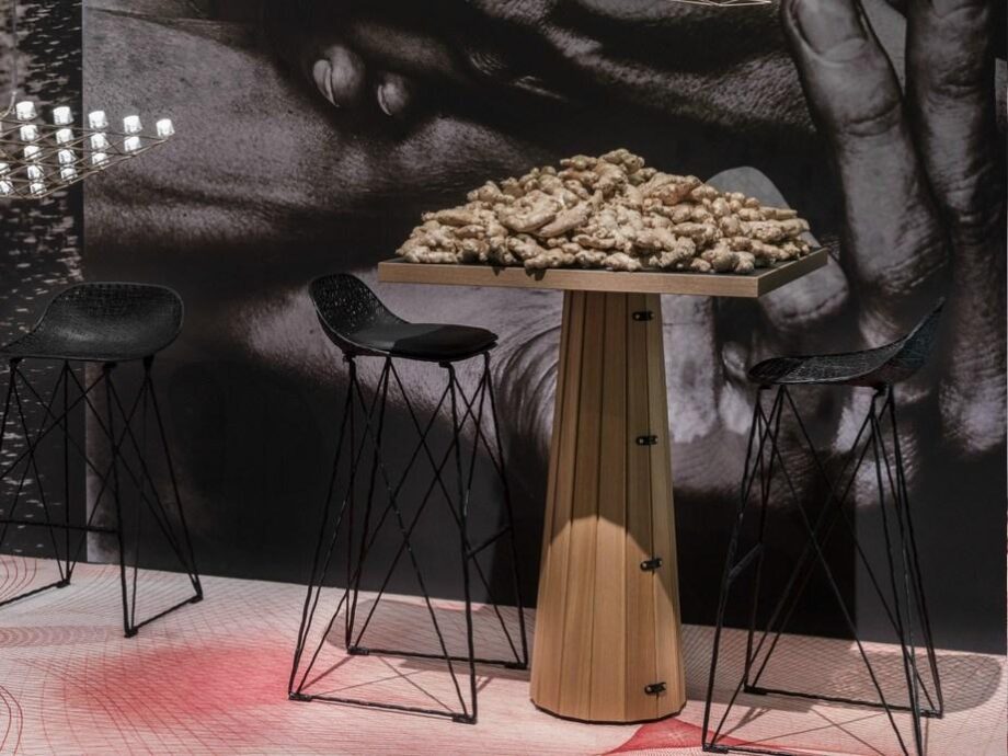 Container Table Bodhi Square Table Moooi