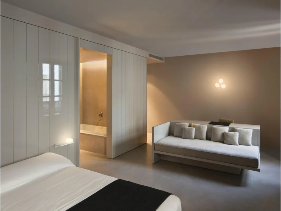 Suite 6050 Wall Lamp Vibia