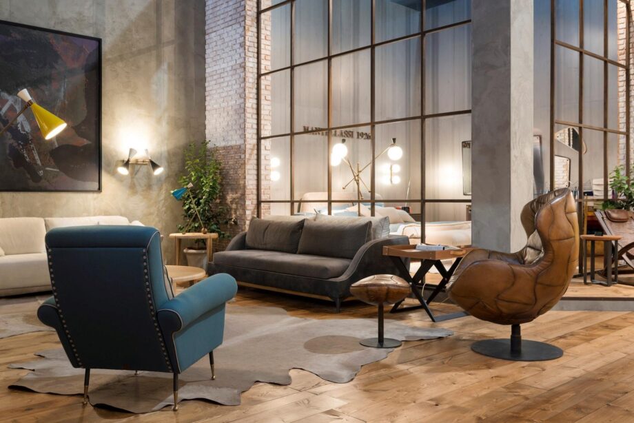Couch Sofa Mantellassi 1926