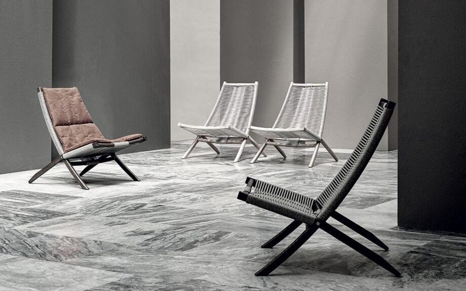 Huli Armchair Frigerio