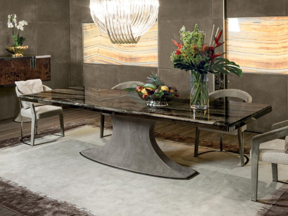 Hubert Table Longhi