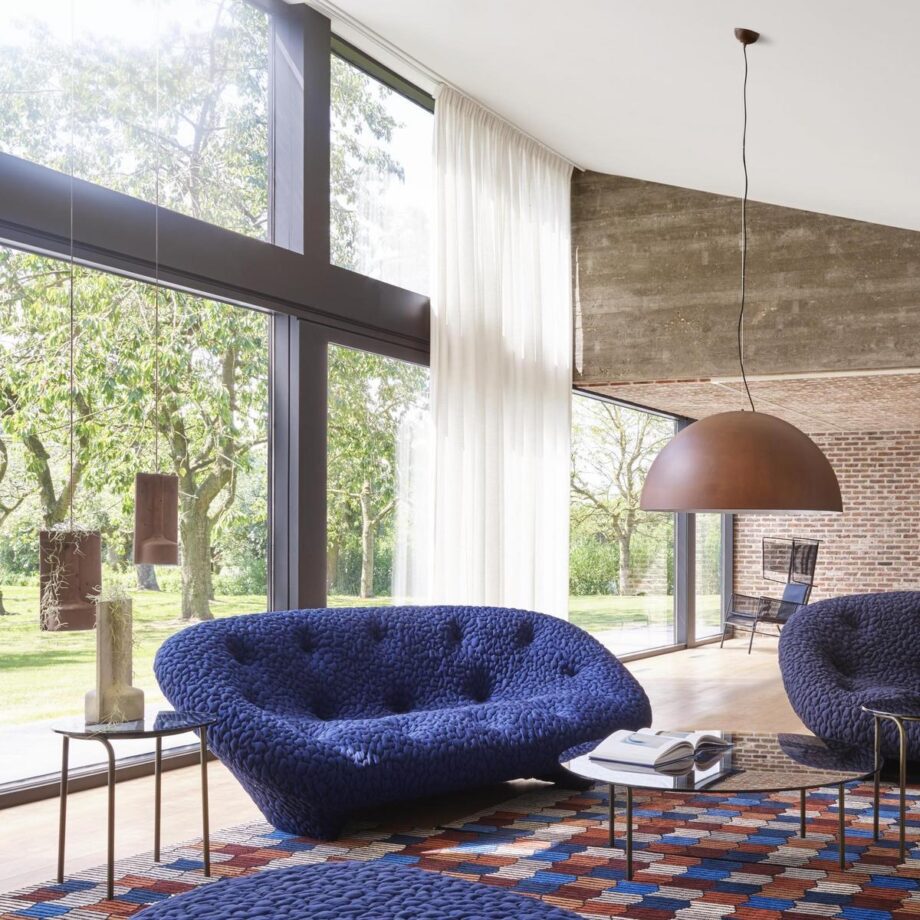 Luna Rossa Pendant Lamp Ligne Roset
