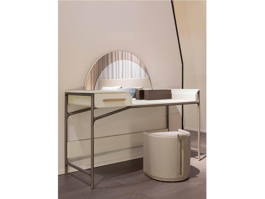 Vine Dressing Table Turri