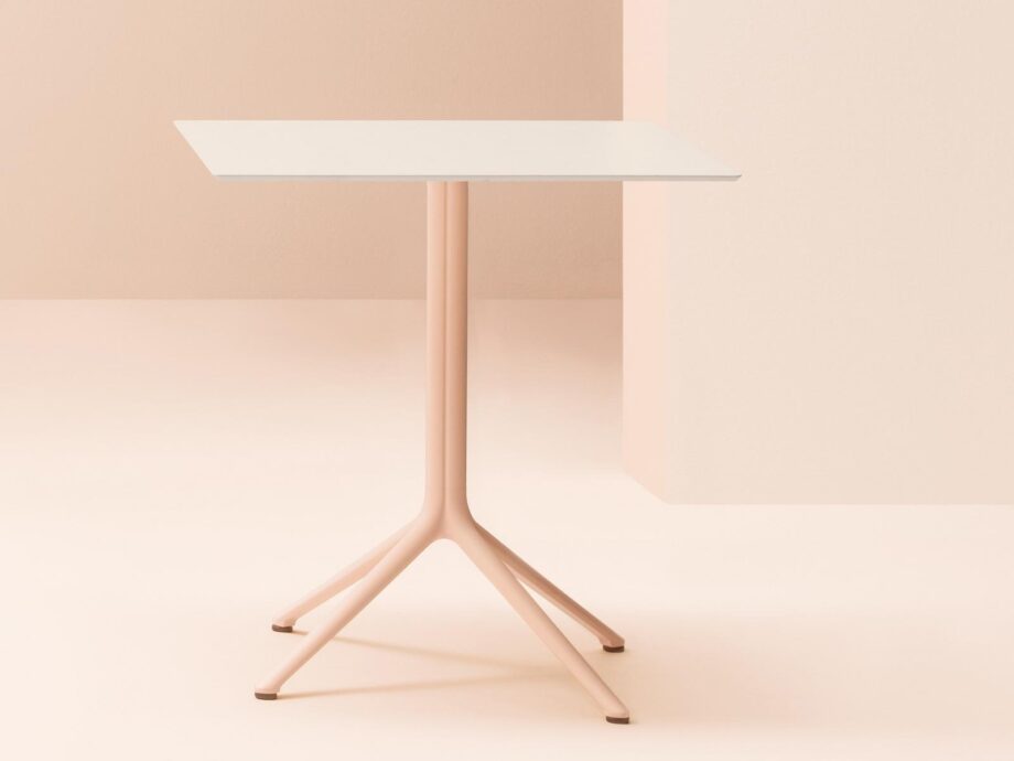 Elliot 5475 Outdoor Table Pedrali