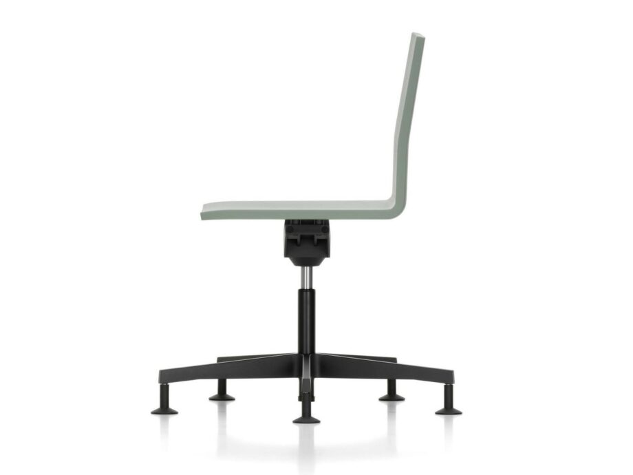 .04 Office Chair Vitra